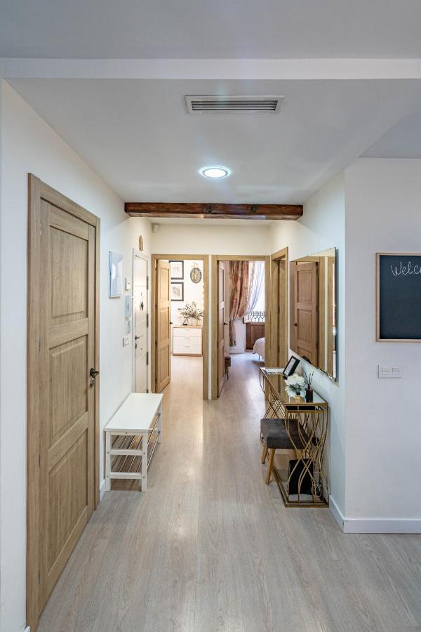 Apartmán Central Luxury Flat With Free Parking Valencie Exteriér fotografie